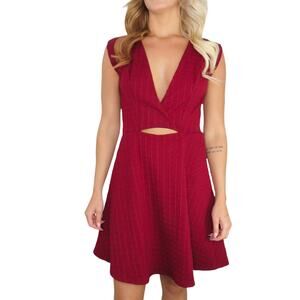 Lulu's Cy Wine Red Textured Dress Medium Cut Out V-Neck Midi Dress